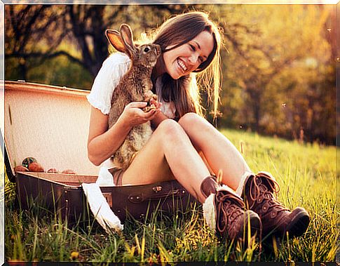 girl-with-rabbit